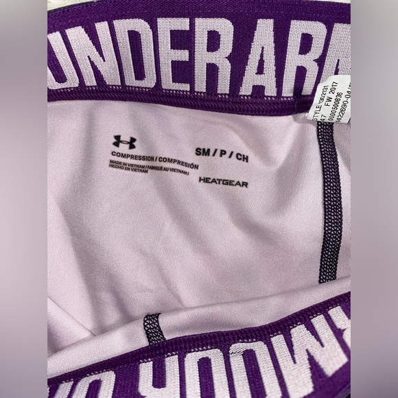 Under Armour compression leggings Small NWOT - Picture 2 of 5